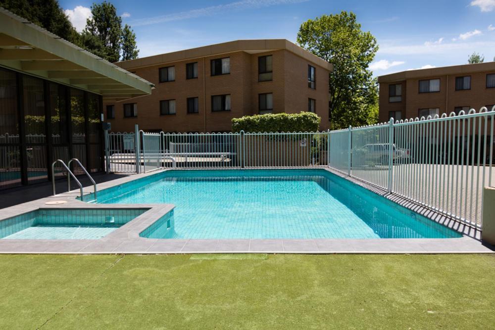 Kingston Court Serviced Apartments Canberra Exterior foto